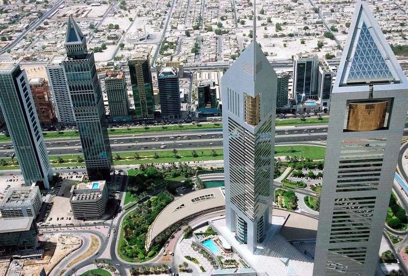 Trải nghiệm thú vị cùng Emirates Towers review trải nghiệm