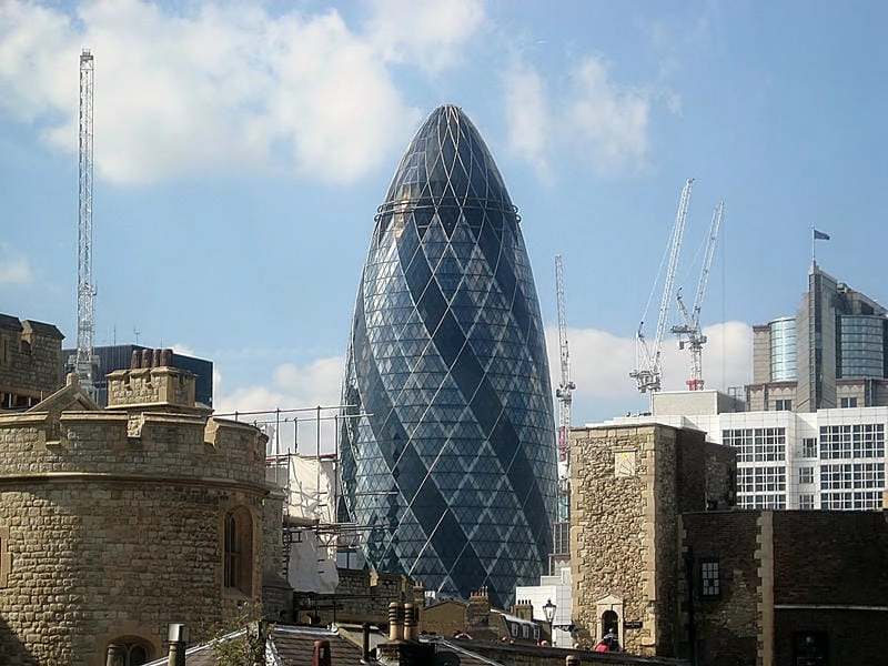 Tòa nhà bền vững London The Gherkin thân thiện với môi trường