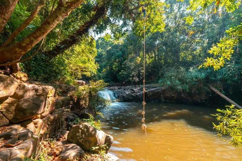 Cảm nhận không khí biển trong lành ở Trat