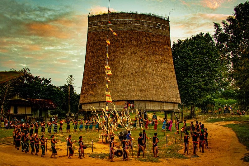 Văn hóa Tây Nguyên Kon Tum qua điệu cồng chiêng