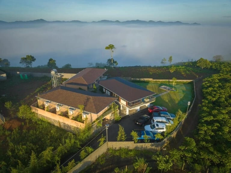 Tận hưởng không gian Villa thơ mộng giữa đồi thông