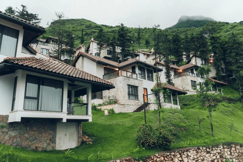 Villa đồi thông Sapa lung linh huyền ảo khi về đêm
