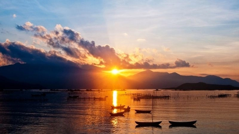 Kinh nghiệm vui chơi tại Vịnh Nha Phu