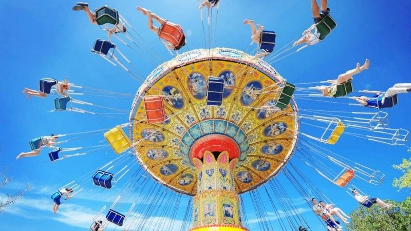 VinWonders Nha Trang ảnh rực rỡ sắc màu lễ hội