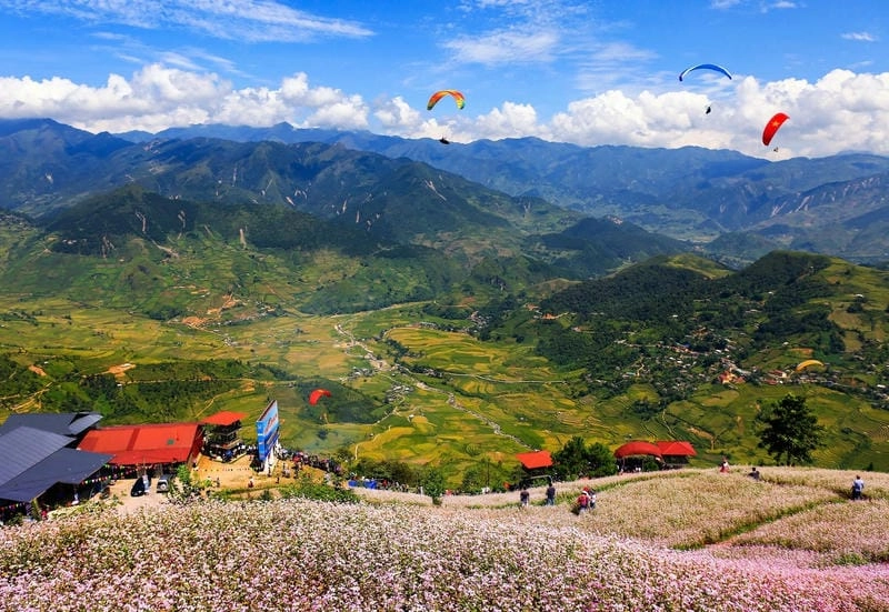 Thiên nhiên Yên Bái hoang sơ với núi rừng xanh mướt