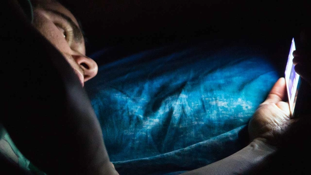 Ánh sáng xanh đối với con người vừa lợi vừa hại