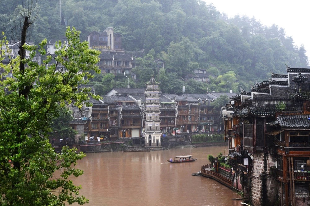 Thành phố cổ Trung Quốc mang hồn xưa bất tận