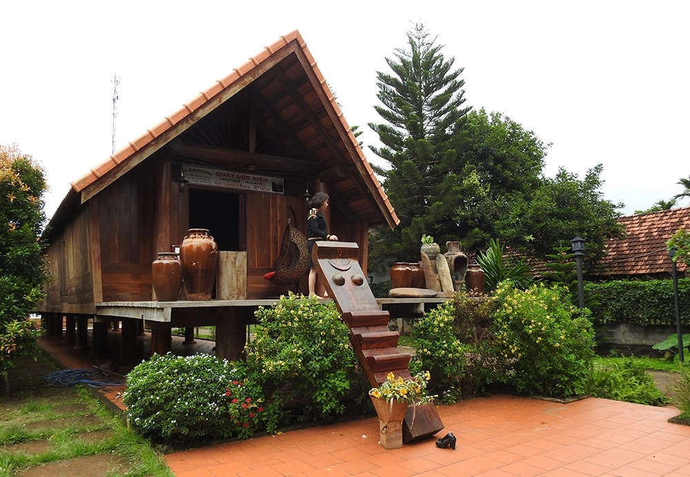 Văn hóa nhà dài Tây Nguyên gắn kết nhiều thế hệ
