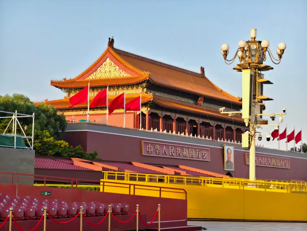 Quảng trường lớn nhất thế giới gây ấn tượng mạnh