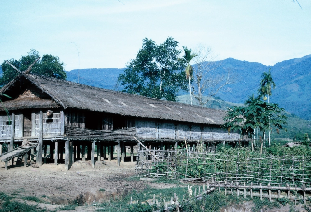 Không gian nhà dài Tây Nguyên rộng mở và ấm cúng