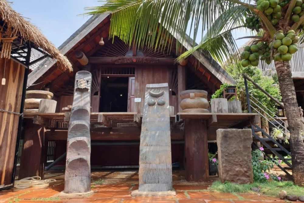 Nhà dài cộng đồng Tây Nguyên là biểu tượng đoàn kết