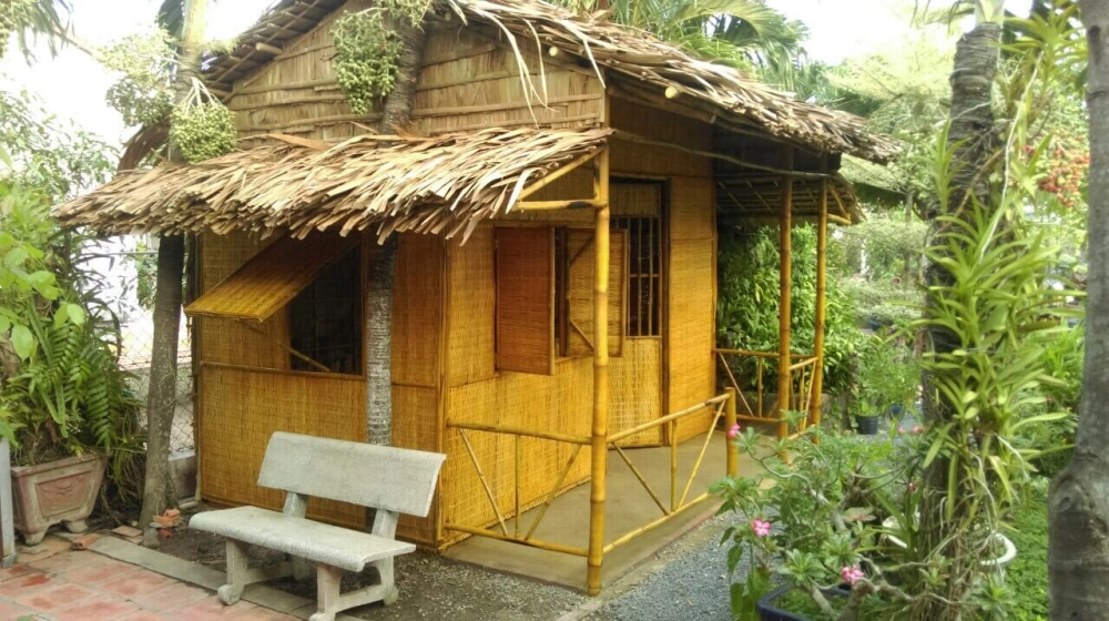 Nhà mái lá miền Tây đặc sắc mang hồn quê sông nước